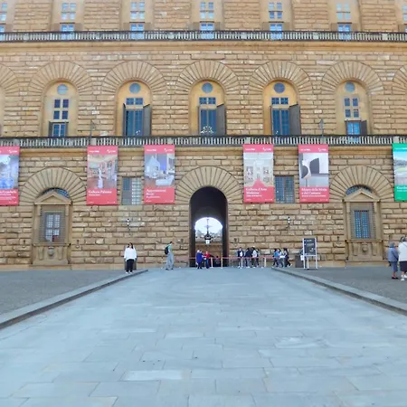 Panoramic View 2 Pitti Palace Close 2ponte Vecchio *